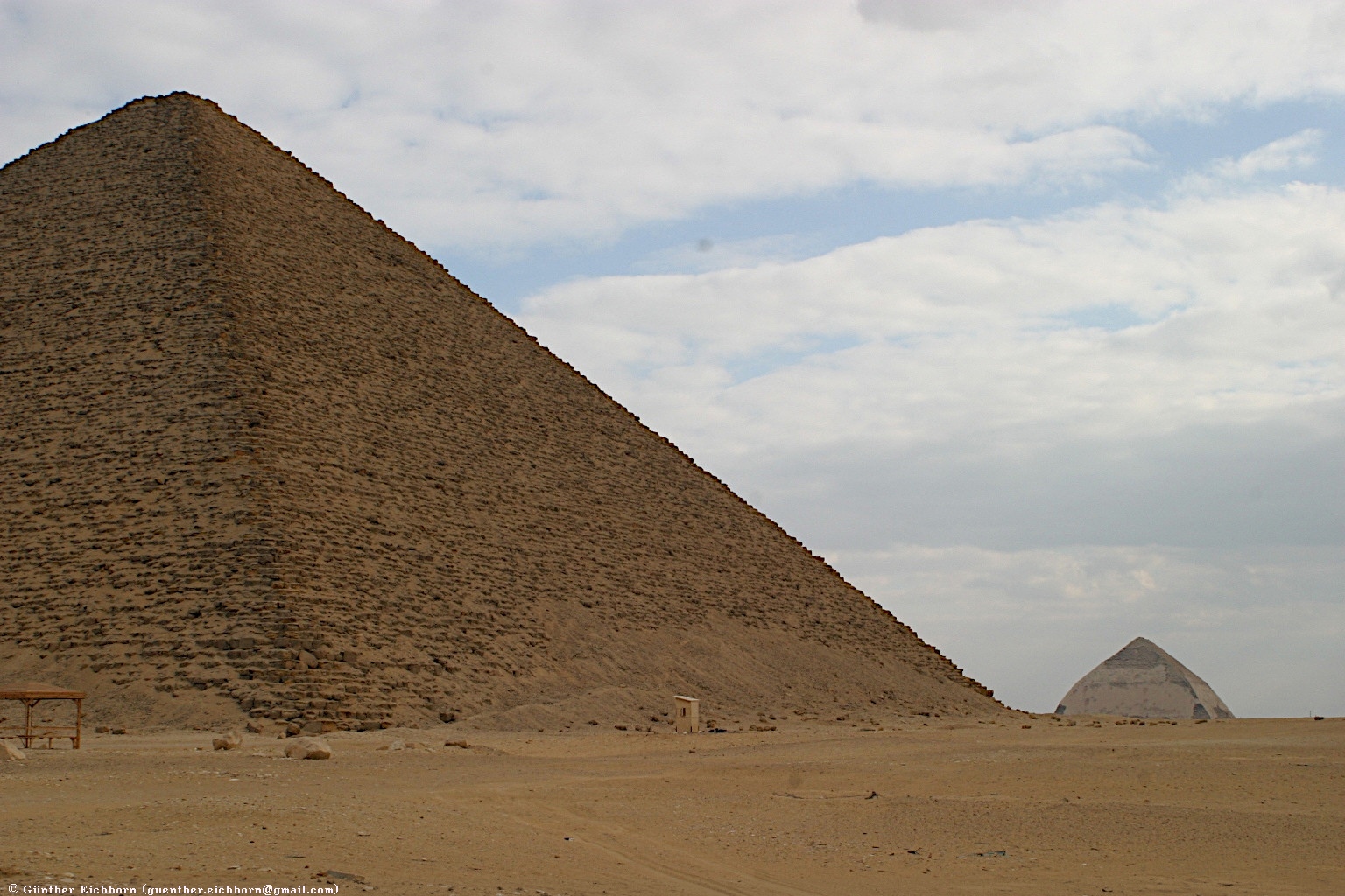Red Pyramid and Bent Pyramid